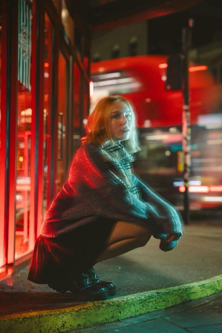 Look 01 — Neon City